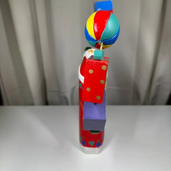 Wooden Santa Juggling Presents at Christmas Figurine Cottage - Picture 4 of 9